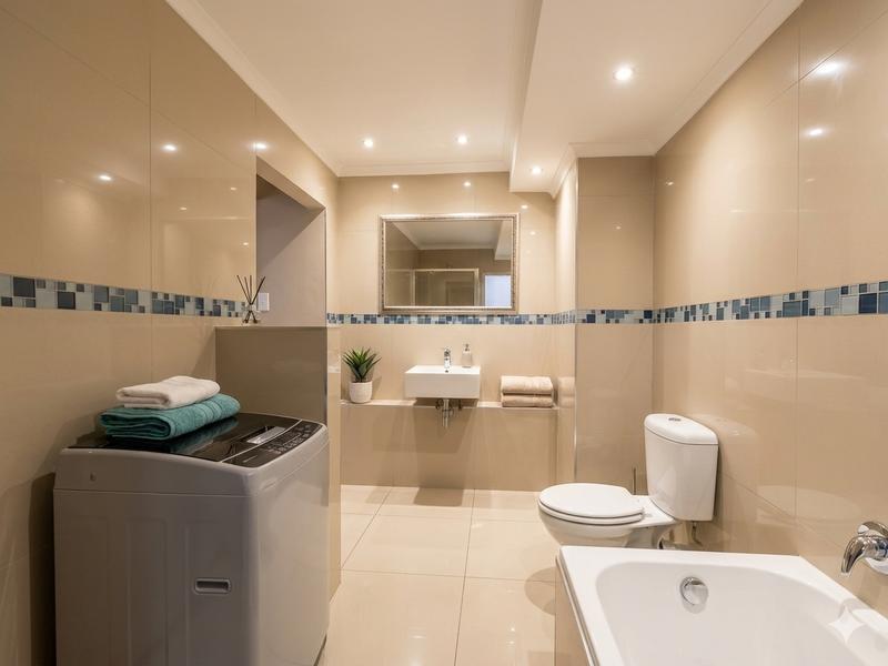1 Bedroom Property for Sale in Woodstock Western Cape